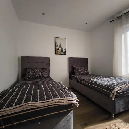 Apartman Zz - Wifi Fibre - Netflix, - Sejours Pro